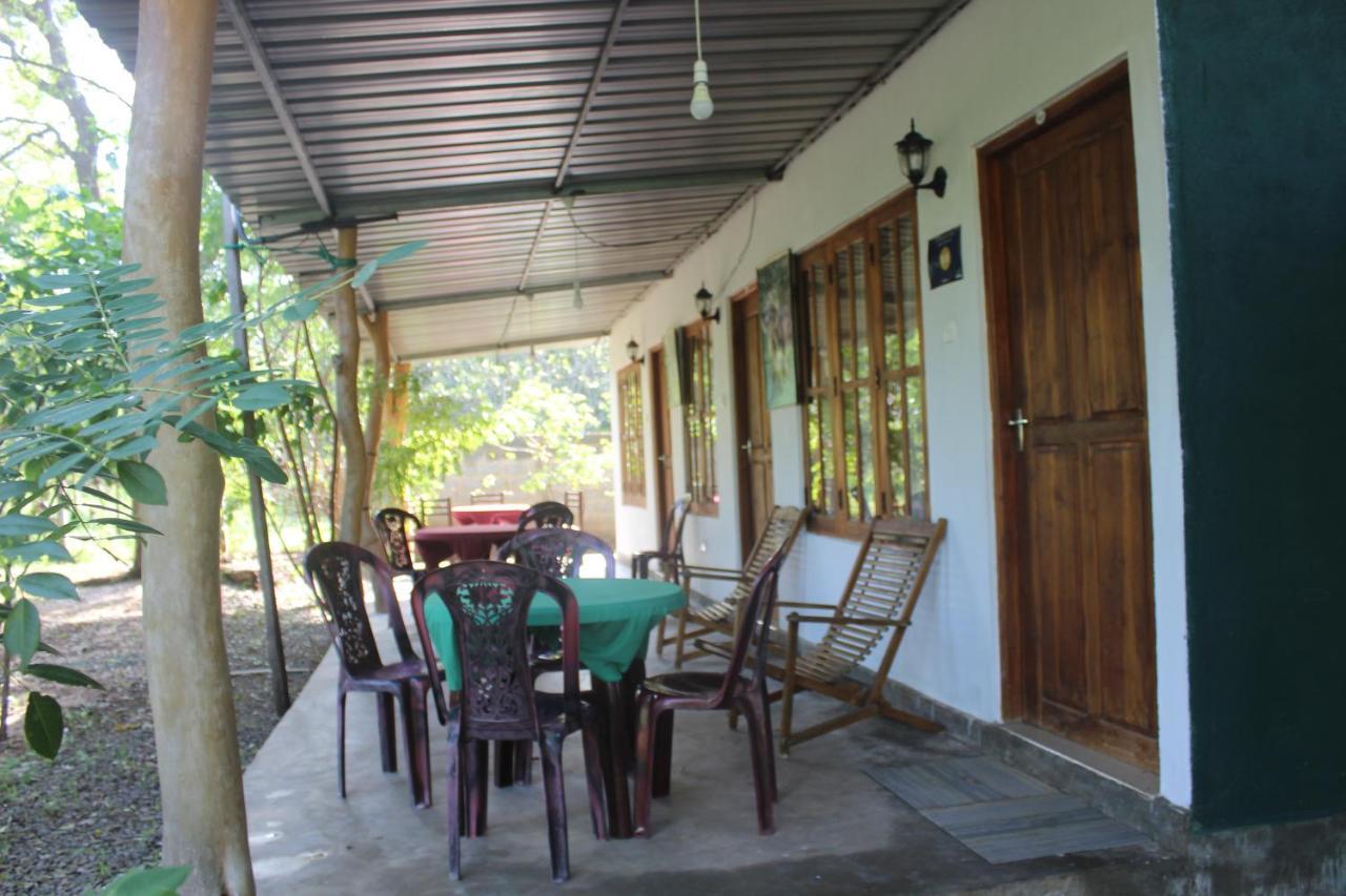 Wilpattu Holiday Home Nochchiyagama Exterior photo